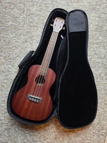 Makala kala ukulele classic - makala, by