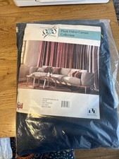 Green Plush Velvet Pole Pocket