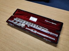 Yamaha yfl381 open hole flute - open-hole,