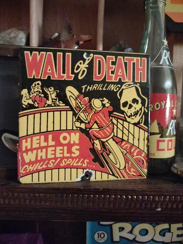 Vintage wall death - vintage, of