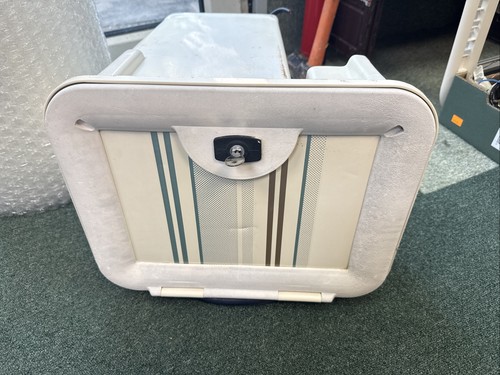 Caravan motorhome side - motorhome,