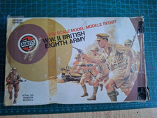 AIRFIX VINTAGE 1/32 SCALE WWII BRITISH EIGHTH ARMY FIGURES (MISSING 4). BOXED.