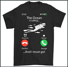 SCUBA DIVING T-SHIRT, Diver Dive Deep Sea Equiptment The Ocean is Calling Phone