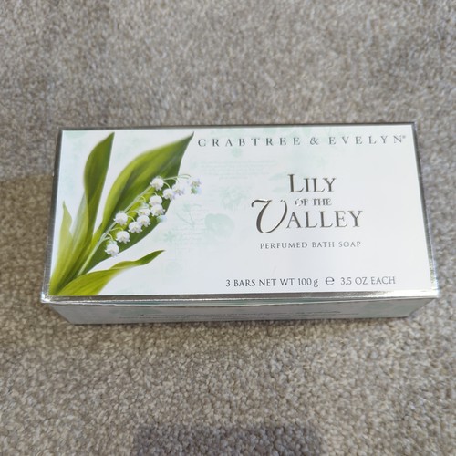 Crabtree evelyn lily - evelyn, the