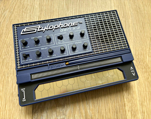 Stylophone gen analogue - stylophone,
