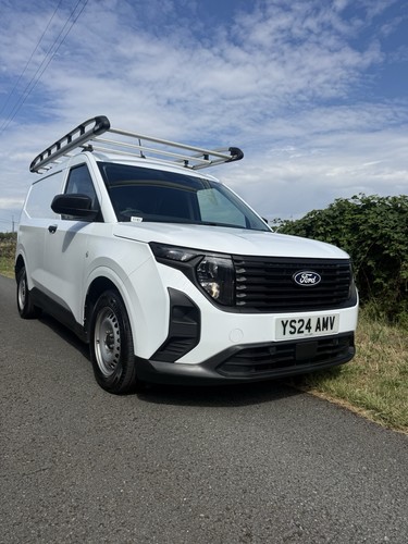 Ford transit courier 2024 - courier,