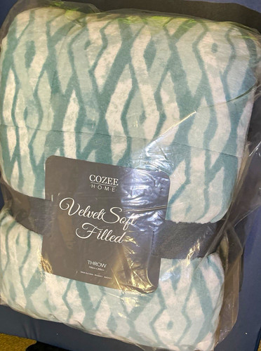 Cozee home velvet soft filled - cozee,