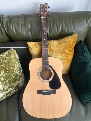 Yamaha f310 full size - full,