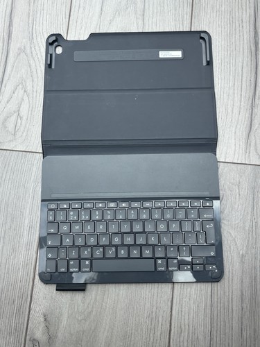 Logitech type protective case - type+,