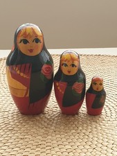 Vintage Russian Nesting Dolls Set  of 3