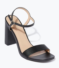 BNWT SIZE 7 MATALAN CLASSIC