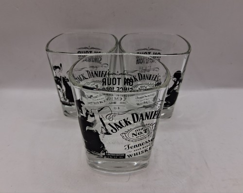 Set jack daniels on tour - on,