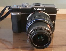 Olympus PEN E-PL1 + M. Zuiko