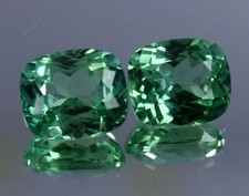 18 Ct Natural Brazil Green