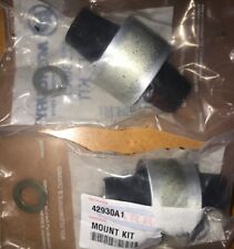 2X Lower Engine Mount 75HP 80HP 90HP 115 125HP Mercury Mariner 2-Stroke Outboard