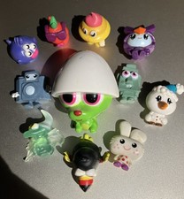 Moshi Monsters 10 Mystery MOSHLINGS Mini Figures Bundle With Pooky Mega Head