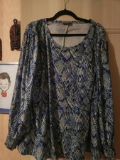 Papaya Curve Blue patterned