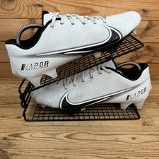 Nike Cleats Mens Size UK 9