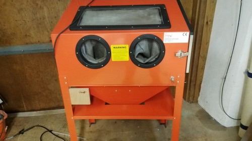 Sand blasting cabinet - blasting,