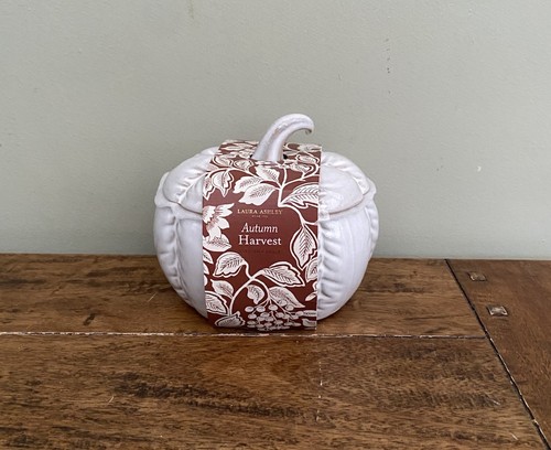 Laura ashley candle - laura,