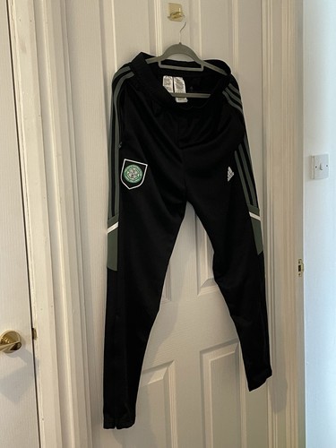 Men size medium - medium, celtic