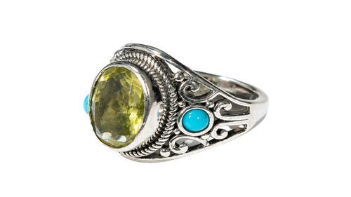 Ring green gold - ring, quartz