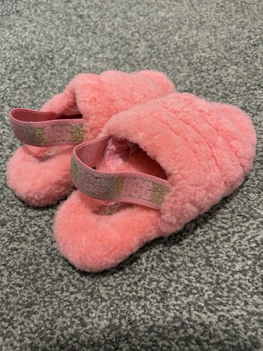 Children pink ugg slippers - children’s,