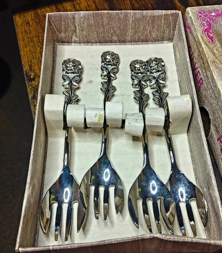 Vintage silver plated dessert - silver,
