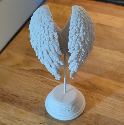 Willow hall angel wings - willow,