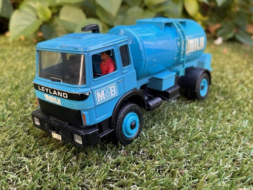 Britains scale diecast - scale,
