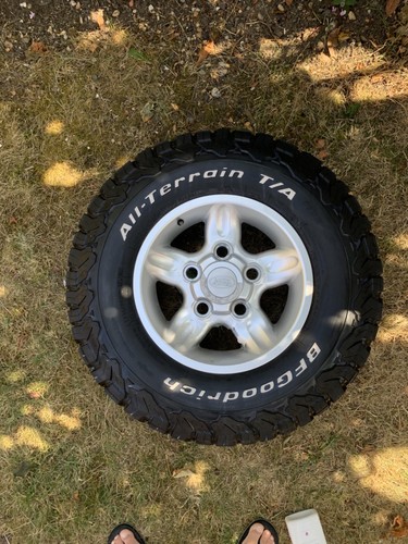 Land rover wheel goodrich - rover, bf