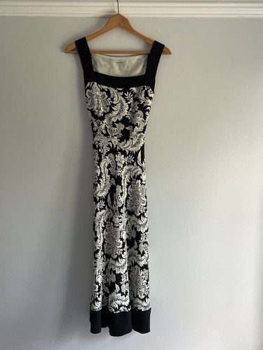 Planet 100 silk black - 100%, ivory