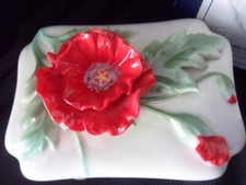 FZ01069 Franz Porcelain - Poppy - Lidded box -  boxed