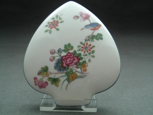 Wedgwood cuckoo club - "cuckoo", shaped