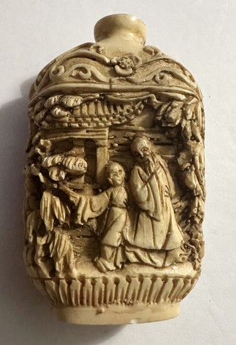 Carved chinese snuff - chinese,