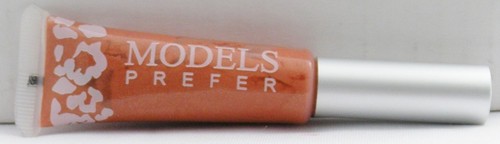 Models prefer lip gloss - models,