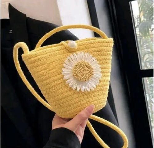 Yellow crochet daisy - crochet,