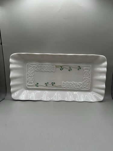 Belleek pottery shamrock - belleek,