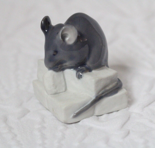 Royal copenhagen mouse - mouse, on