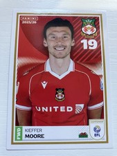 PANINI EFL 2025 - 26  STICKER   KIEFFER MOORE   WREXHAM    #470