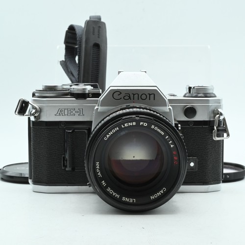 Canon silver fd - ae-1,