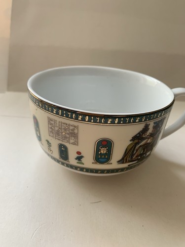 This item vintage fathi - this,