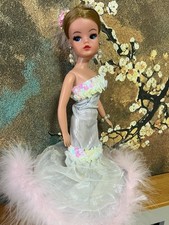 Pretty Vintage Sindy Doll