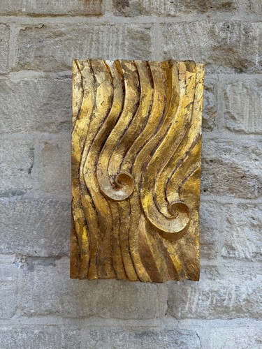 Wall sculpture with wave - sculpture,
