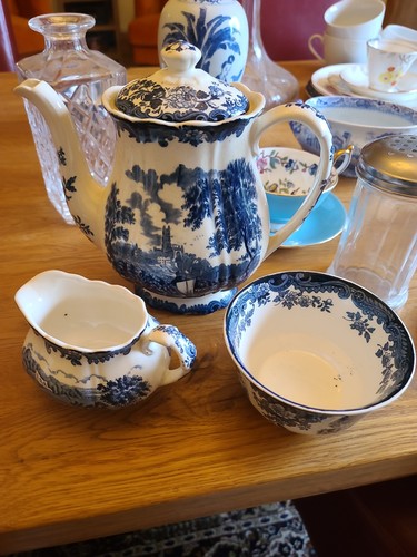 Palissy avon scenes - 💙,