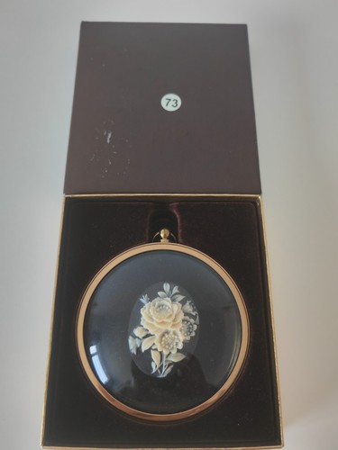 Vintage flowers cameo from - vintage-,