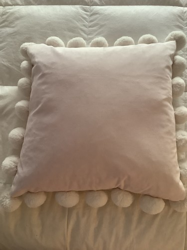Laura ashley baby - ashley, pom