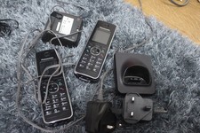 2 Panasonic KX-TG8561E