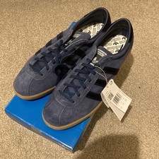 Adidas tobacco men size 11 - adidas,