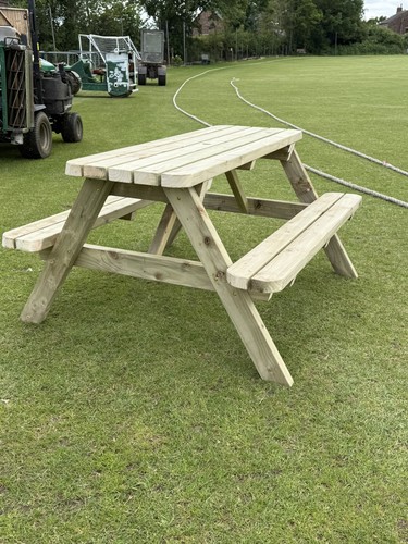 Wooden picnic bench table - picnic, bench/table